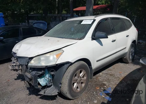 2011 Chevrolet Traverse Ls z USA, uszkodzony, nr VIN 1GNKRFEDXBJ308004